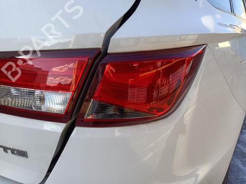 Used Right taillight SEAT LEON ST (5F8) [2012-2020]  32736976