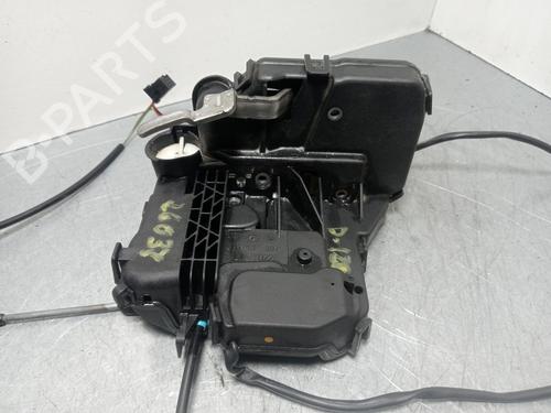 Front left lock MERCEDES-BENZ C-CLASS (W203) C 200 CDI (203.004) | BP23648057C98 