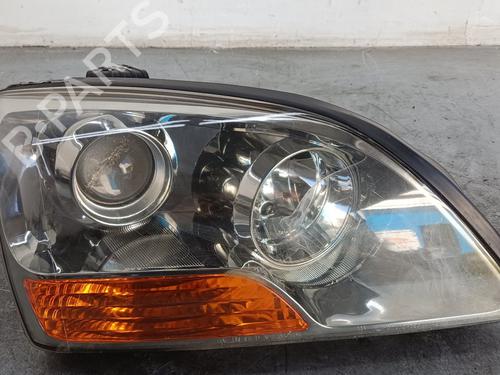 Right headlight KIA SORENTO I (JC) 2.5 CRDi 4WD | BP18328432C29 