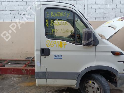 Dør høyre foran IVECO DAILY III Platform/Chassis [1998-2009]  30858020