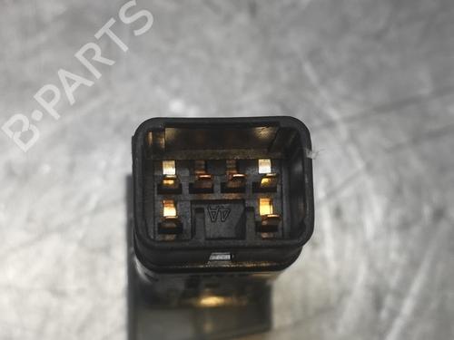 Switch KIA CERATO I Hatchback (LD) 2.0 CRDi | BP15241023I30 