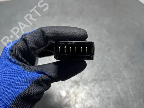 Right front window switch RENAULT KANGOO (KC0/1_) 1.9 dCi 4x4 (KC0V) | BP30172601I26