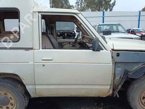 Used Right front door NISSAN PATROL GR IV (Y60, GR) [1986-1998]  16207592