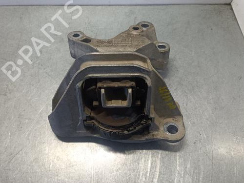 Used Engine mount NISSAN QASHQAI II (J11, J11_) [2013-2025]  30172613