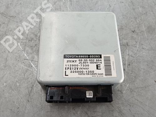 Used Electronic module TOYOTA YARIS (_P13_) 1.0 (KSP130_, KSP130) (69 hp) 10688174