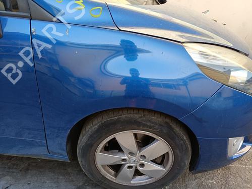 Used Right front fenders RENAULT GRAND SCÉNIC III (JZ0/1_) [2009-2016]  28132433