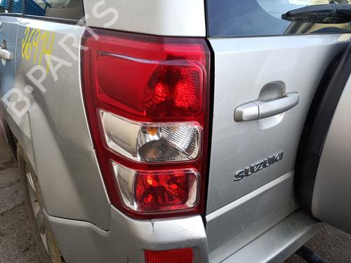 Used Left taillight SUZUKI GRAND VITARA II (JT, TE, TD) 1.9 DDiS (JB419WD, JB419XD) (129 hp) 30857989