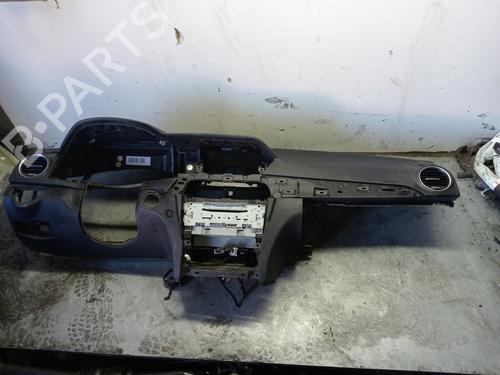 Used Dashboard MERCEDES-BENZ C-CLASS (W204) C 200 CDI (204.001) (136 hp) 31015471
