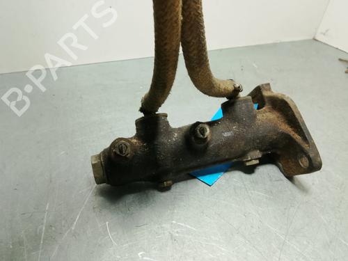 brake-master-cylinder-lada-niva-closed-off-road-vehicle-2121-2131-1976-27441131 main image