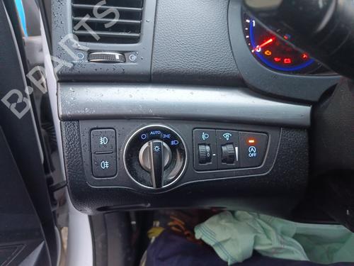 Used Headlight switch HYUNDAI i40 I (VF) [2012-2019]  29720469