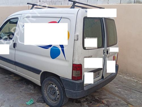 Engine control unit (ECU) PEUGEOT PARTNER MPV (5_, G_) 1.6 HDi 75 | BP33935913M57  - Image 10