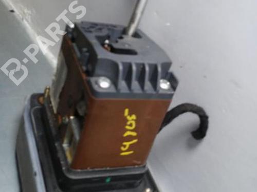 Gear lever PEUGEOT 407 Coupe (6C_) 2.7 HDi | BP7408872M90