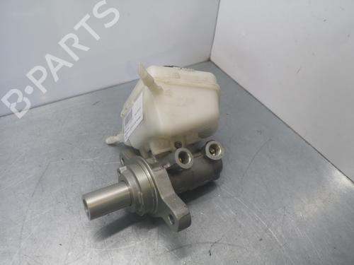 Used Brake master cylinder BMW 1 (F20) 118 d (150 hp) 17799980