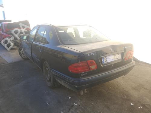 Engine control unit (ECU) MERCEDES-BENZ E-CLASS (W210) E 300 Turbo-D (210.025) | BP17799933M57 