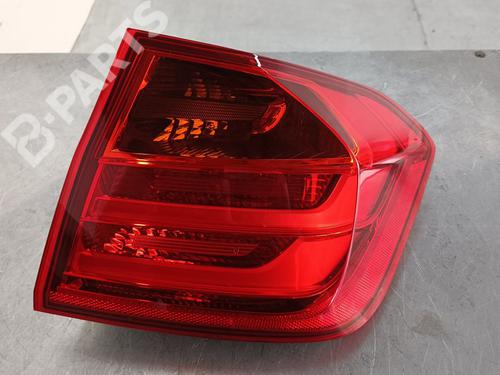 Used Right taillight Right taillight BMW 3 (F30, F80) 318 d (136 hp) 10158701 10158701