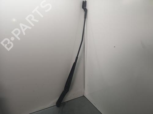 Used Front windshield wiper arm VW POLO V (6R1, 6C1) 1.2 TSI (90 hp) 15239190