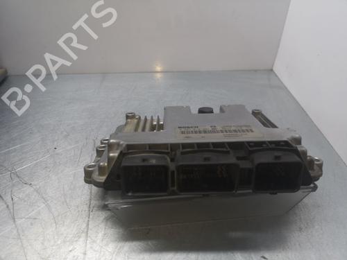 Used Engine control unit (ECU) RENAULT MEGANE II Saloon (LM0/1_) [2003-2025]  16126382