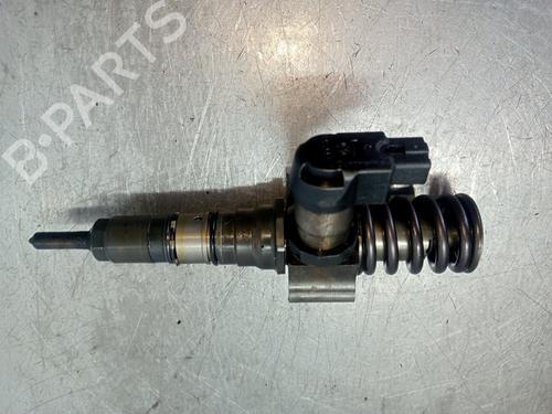 injector-vw-passat-b6-3c2-2005-2006-2007-2008-2009-2010-2011-36528654 main image