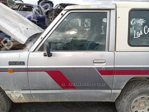 Used Left front door NISSAN PATROL III/2 Hardtop (K260) [1984-1998]  30753449
