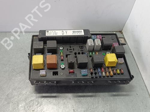 Used Fuse box OPEL ASTRA H (A04) [2004-2014]  30115504