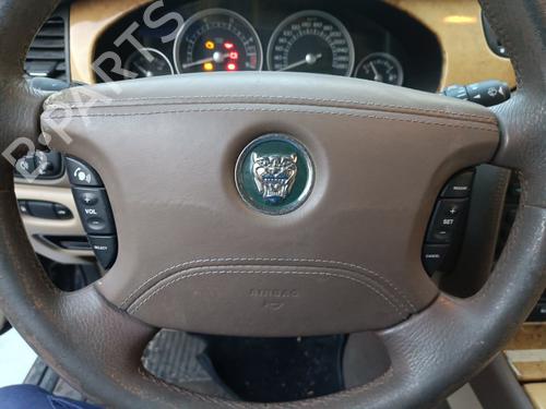Used Driver airbag JAGUAR S-TYPE II (X200) 2.7 D (207 hp) 15240358