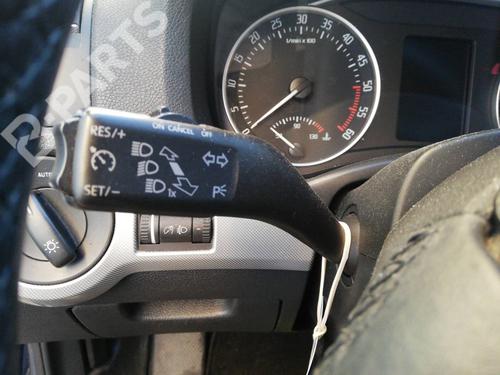 Used Steering column stalk SKODA OCTAVIA II (1Z3) [2004-2013]  6831924