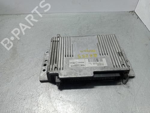 Used Engine control unit (ECU) RENAULT MEGANE I (BA0/1_) [1995-2004]  31064850