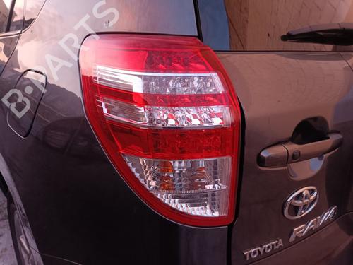 Used Left taillight TOYOTA RAV 4 III (_A3_) [2005-2014]  22547306