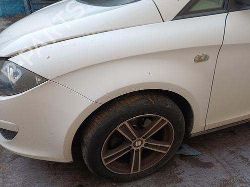 Used Left front fenders SEAT TOLEDO III (5P2) [2004-2009]  31172646