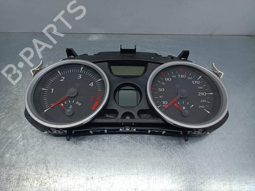 Used Instrument cluster RENAULT MEGANE II Saloon (LM0/1_) [2003-2025]  19136938