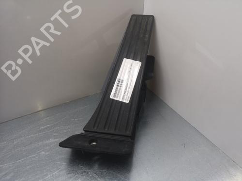 Pedal BMW 3 Touring (E91) 318 d (143 hp) 15644695