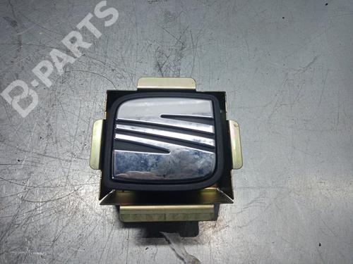 Used Tailgate handle Tailgate handle SEAT TOLEDO IV (KG3) 1.6 (105 hp) 8940016 8940016
