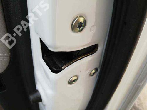 Cerradura puerta delantera derecha KIA CEE'D (JD) 1.4 CVVT (90 hp) 6427768