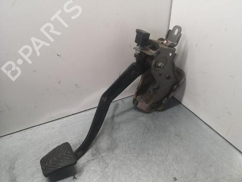 Clutch pedal HYUNDAI i30 Estate (FD) 1.6 CRDi (90 hp) 11345139