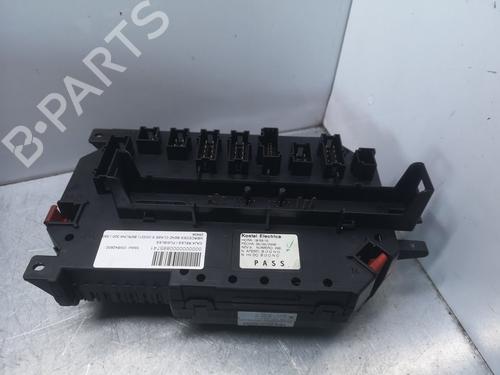 Used Fuse box MERCEDES-BENZ S-CLASS (W221, V221) S 320 CDI (221.022, 221.122) (235 hp) 21597202