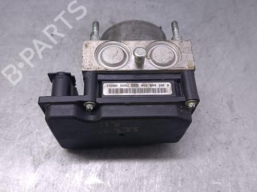 Used ABS pump RENAULT CLIO III (BR0/1, CR0/1) 1.5 dCi (BR17, CR17) (86 hp) 24355898