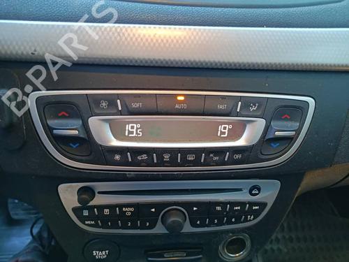 AC-Styringsenhed/Manøvreenhed AC-Styringsenhed/Manøvreenhed RENAULT FLUENCE (L3_) 1.5 dCi (L30B) (106 hp) 39720965 39720965