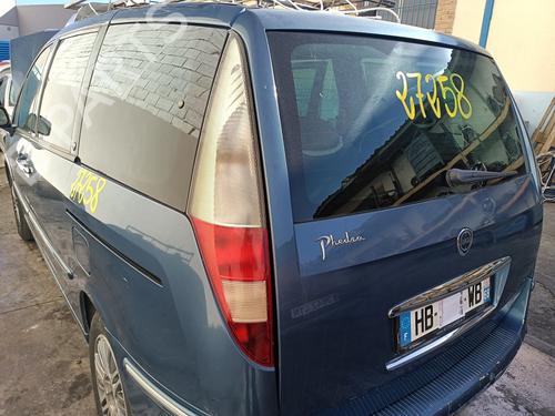 Feu arrière gauche Feu arrière gauche LANCIA PHEDRA (179_) 2.0 D Multijet (179.AXL1B, 179.BXL1B) (136 hp) 34352692 34352692