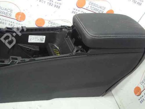 Armrest / Center console MERCEDES-BENZ GLA-CLASS (X156) GLA 220 CDI (156.903) | BP10245401I20 