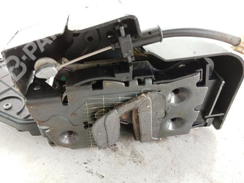 Rear left lock LAND ROVER RANGE ROVER SPORT I (L320) 2.7 D 4x4 | BP9839145C100 