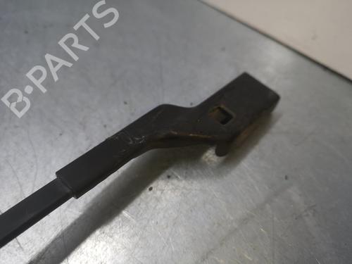 Front windshield wiper arm VW PASSAT B6 (3C2)  | BP16319169C143 