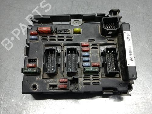 Zekeringkast PEUGEOT 307 Break (3E) [2002-2009]  28141569
