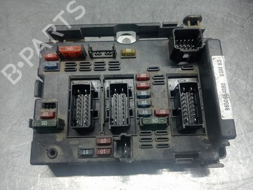 Used Fuse box CITROËN XSARA (N1) 2.0 HDi 109 (109 hp) 28094668