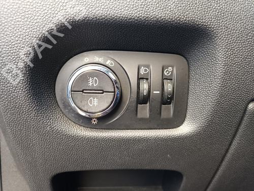 Used Headlight switch OPEL CORSA D (S07) [2006-2015]  19672117