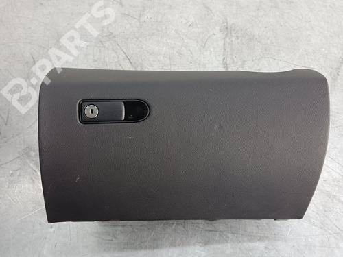 Used Glove box MERCEDES-BENZ C-CLASS (W205) C 220 BlueTEC / d (205.002, 205.004) (170 hp) 10770410