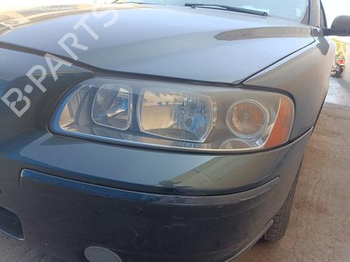 Used Left headlight VOLVO S60 I (384) D5 (185 hp) 27209823