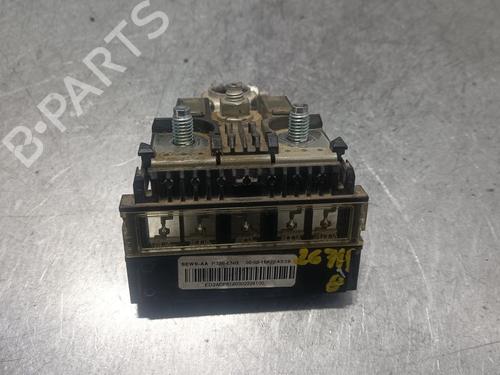 Fuse box NISSAN QASHQAI II (J11, J11_)  | BP30175218E1 