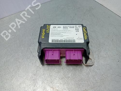 Used ECU airbags KIA CARENS IV 1.7 CRDi (116 hp) 30636691
