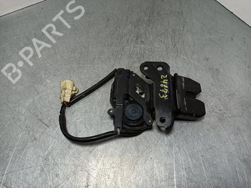 Used Tailgate lock TOYOTA AVENSIS (_T25_) 2.0 D-4D (ADT250_, ADT250R) (126 hp) 19637976
