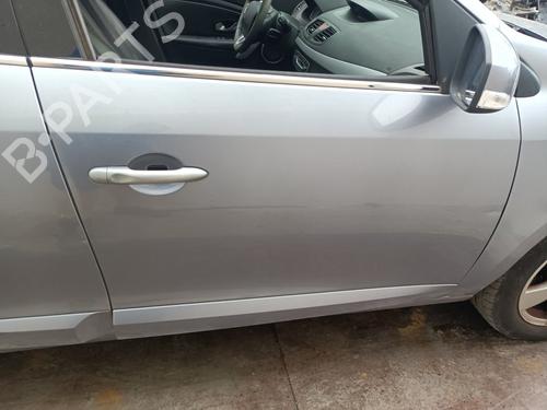 Used Right front door Right front door 38336103 38336103